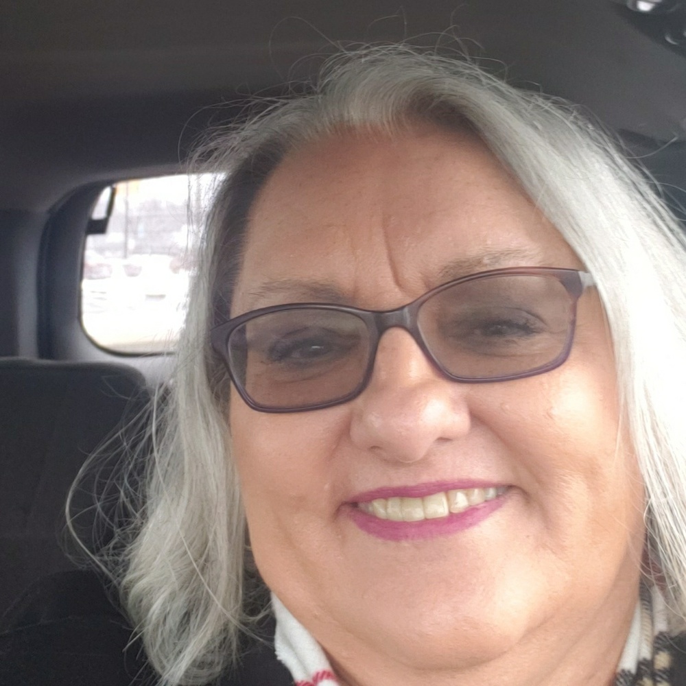 Meet your Posher, Violet